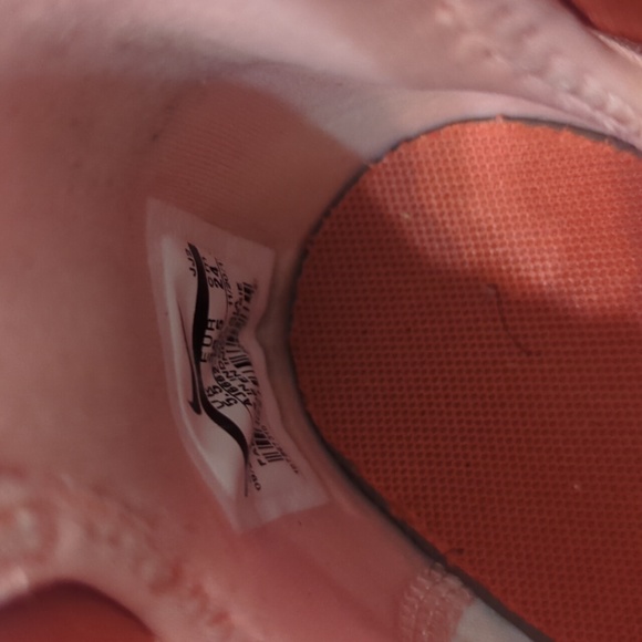 Nike Huarache City Sneakers - Picture 7 of 7